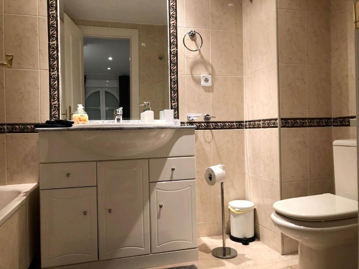Walking Distance To Puerto Banus Sea View Apartment
